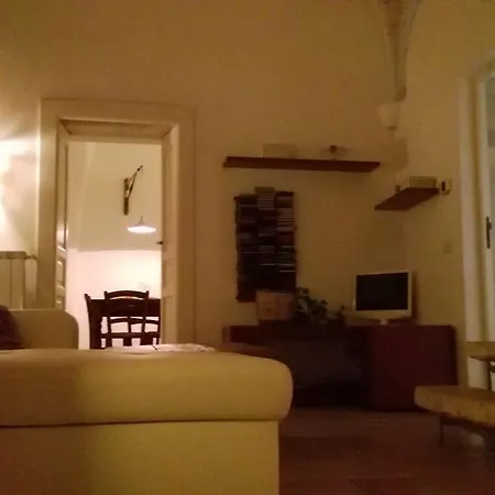아파트 Via Roma 오스투니